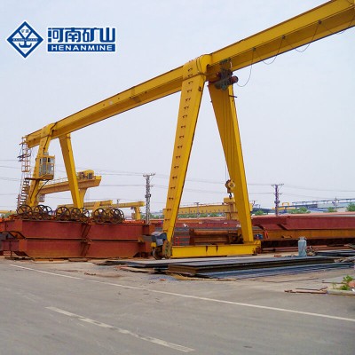 China Manufacturer Heavy Duty Lifting Mobile Gantry Crane