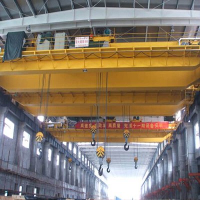 QE DOUBLE TROLLEY OVERHEAD CRANE