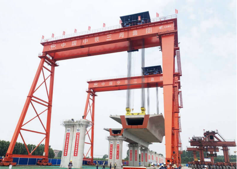 Large Capacity Gantry Crane Helps the Construction of Lunan High-Speed Railway Bridge