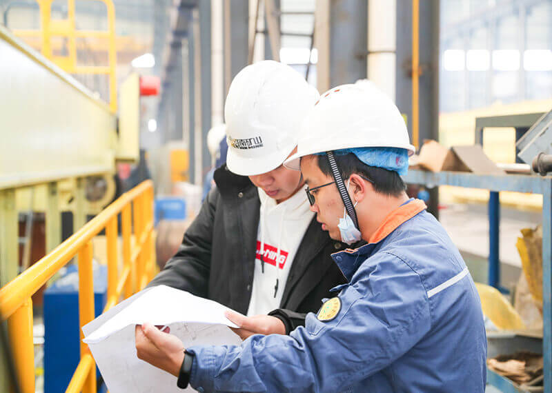 Henan mine contracted Baosteel Zhanjiang zinc pot crane successfully passed the expert A inspection