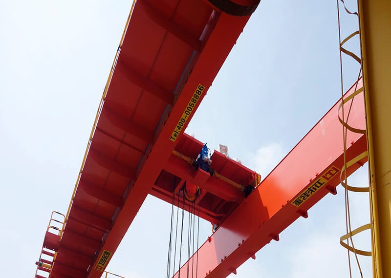 How to solve the heating of the double beam bridge crane motor?