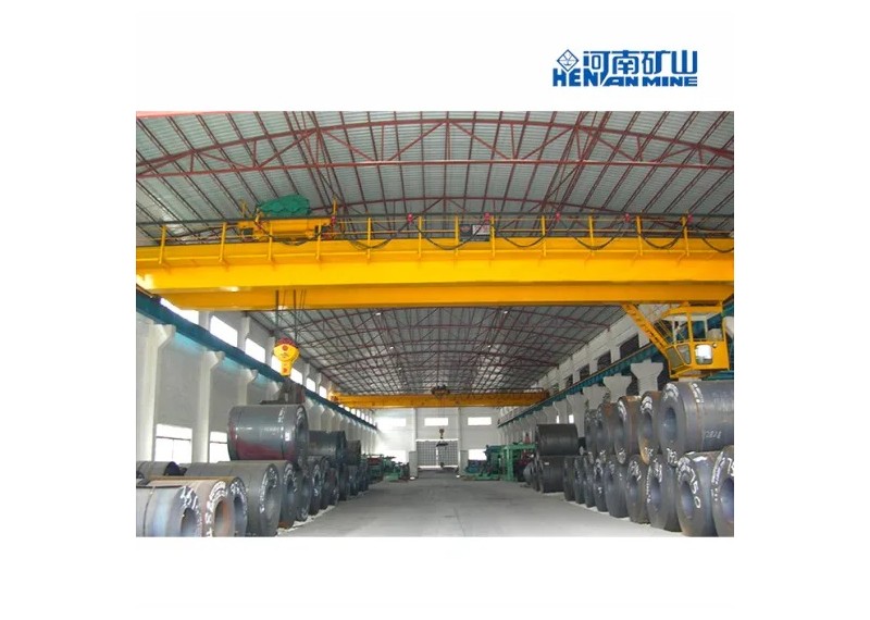 The position of the protective plate of the conductive sliding contact line of the bridge crane