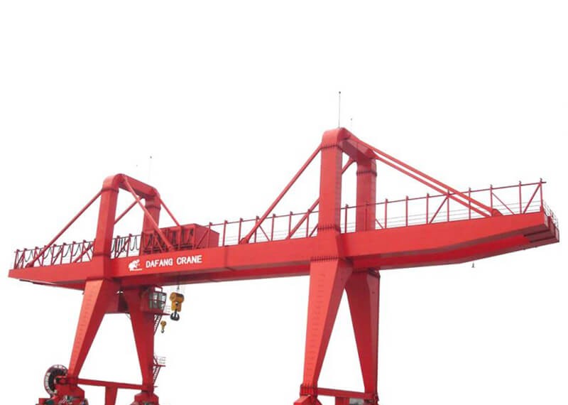 What things should be paid attention to for newly purchased gantry cranes