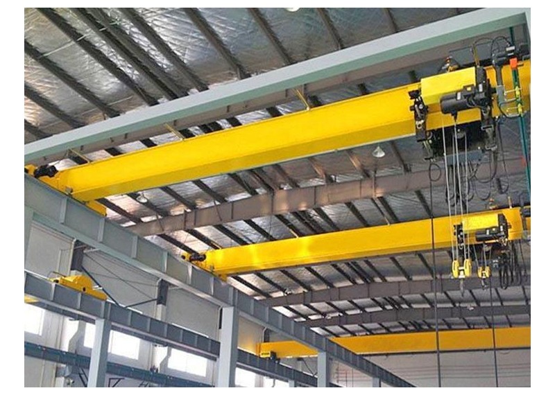 modern overhead bridge cranes Enclosed track vs patented track