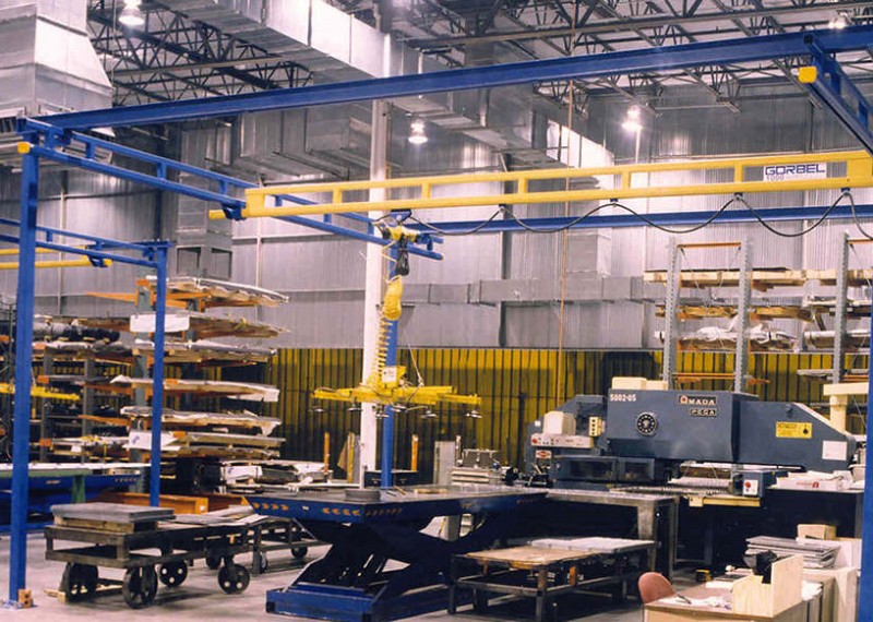 How Overhead Lifting Solutions Improve Safety