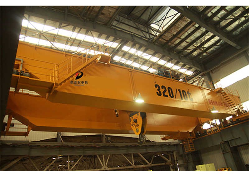 Single/Double girder overhead crane for Hefei Meihong Precision Plastic Co., Ltd.