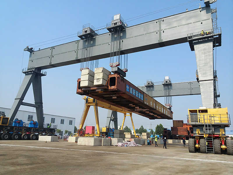 Heavy-Duty RMG Crane for Port Terminals and Intermodal Yards