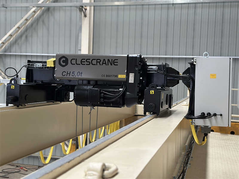 Customizable CHD Double Girder Overhead Crane with 10-50 Ton Electric Hoist