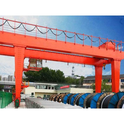10-200 Ton Outdoor Double Girder Gantry Crane Windproof Design for Ports