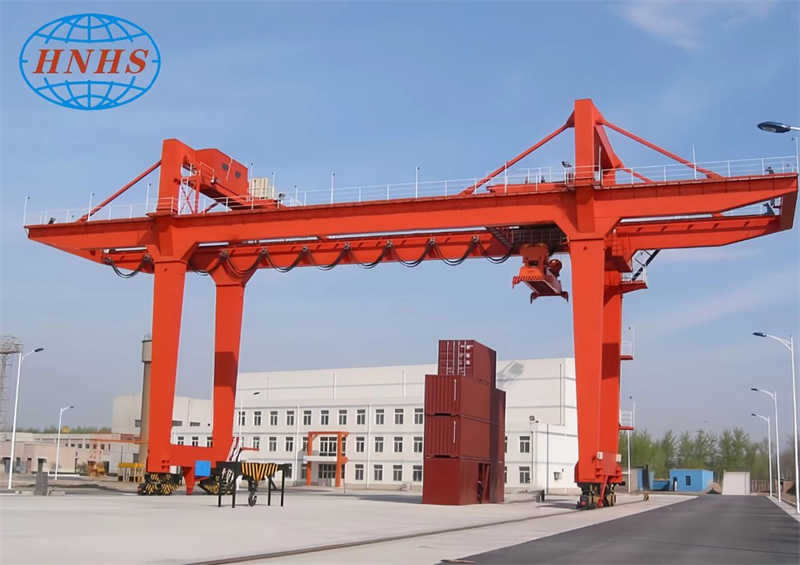 Huasui RMG type double gantry crane for Port with CE certification.