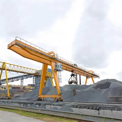 Competitive Quote! 45 Ton Rail Gantry Crane for Container Lifting
