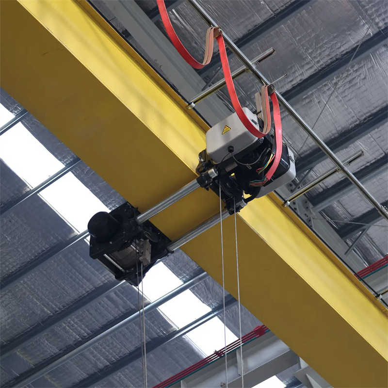 High Lifting Capacity 20 Ton Double Girder Overhead Crane – Motorized Trolley