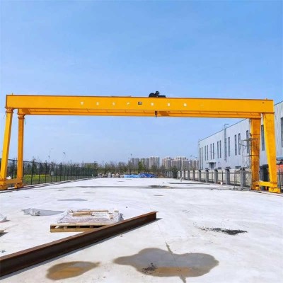 Heavy Capacity 200t Double Girder Gantry Crane for Container Handling