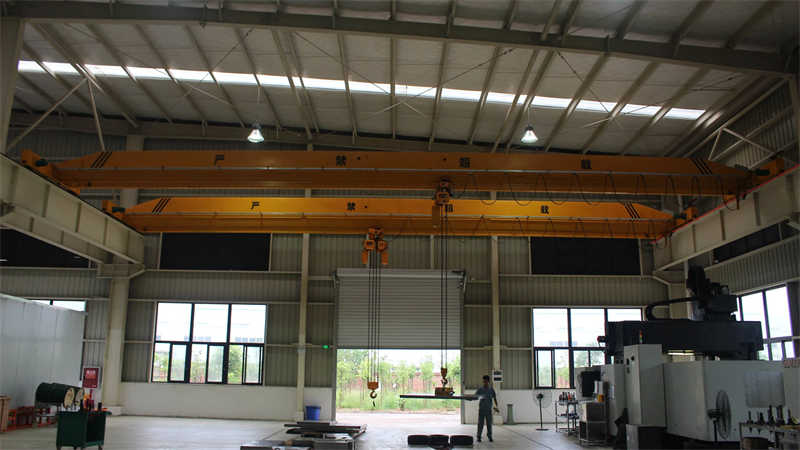 FEM Certified Electric Traveling Crane - Single Girder Workshop Hoist System