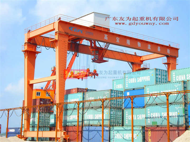 Low-Noise Rubber Tyred Gantry Crane 20ft/40ft Container Stacking CE Certified