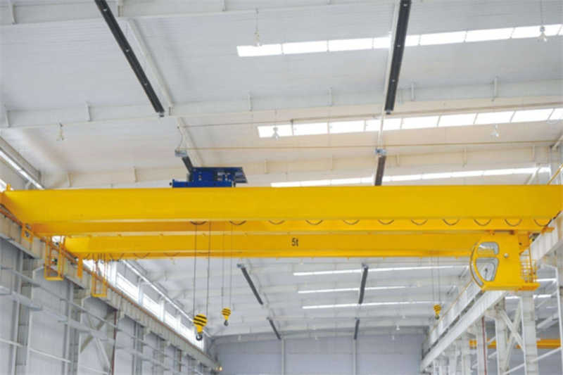 Magnetic Double Girder Overhead Crane Perfect for Steel Plate Handling 5-50T