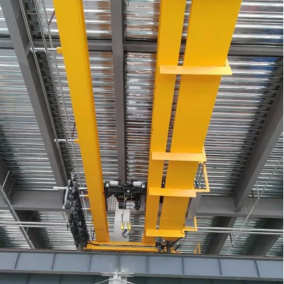 5 Ton CE Certified Double Girder Overhead Crane Compact Design High Stability