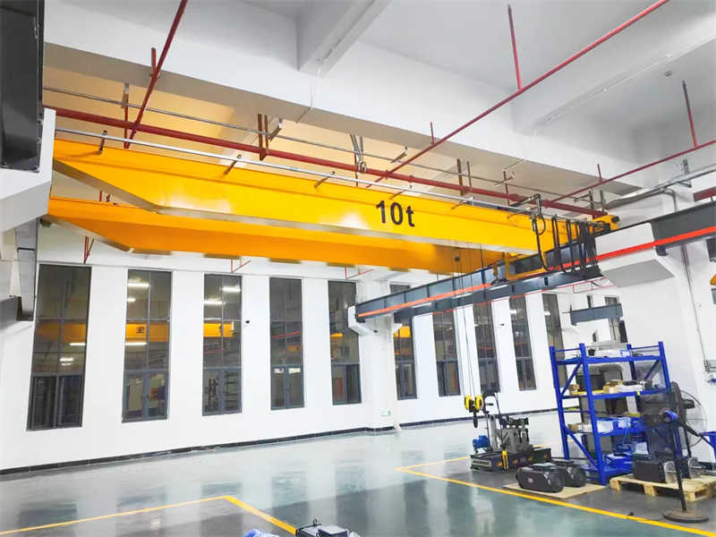 Low Headroom Double Girder EOT Crane Ideal for Mechanical Processing Plants