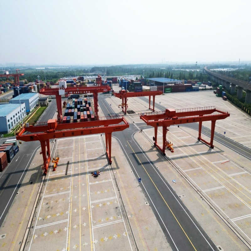 40T Rubber Tyre Gantry Crane 35M Span Marine Port Lifting Equipment