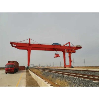 Electric Rubber-Tired Gantry Crane | 50-200Ton Capacity | Port & Terminal Use