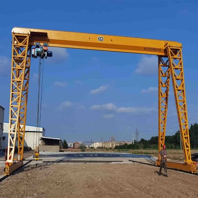 A Frame Gantry Crane – 5-20 Ton Capacity, Ideal for Small Businesses