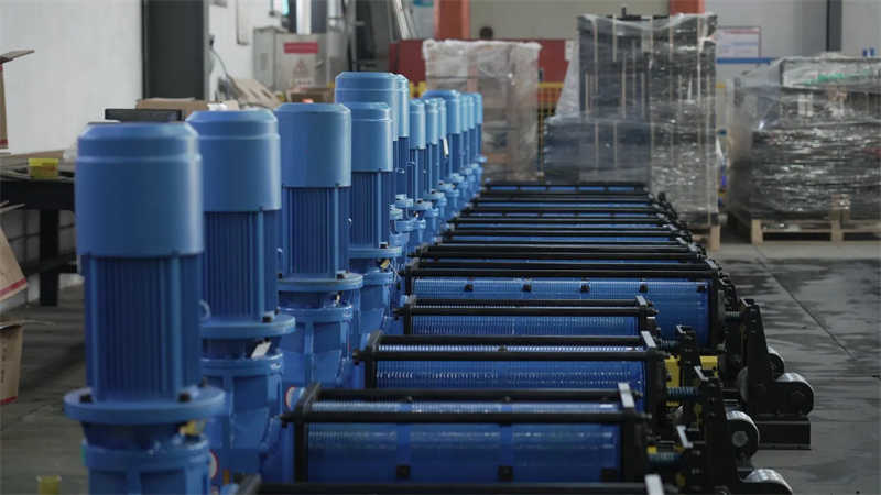 Compact Electric Hoist for Limited Space Lifting Solutions