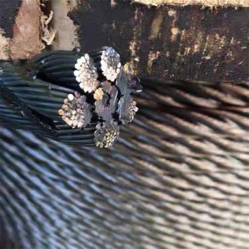 6-Strand Black Oil-Coated Soft Wire Wear-Resistant Crane Wire Rope