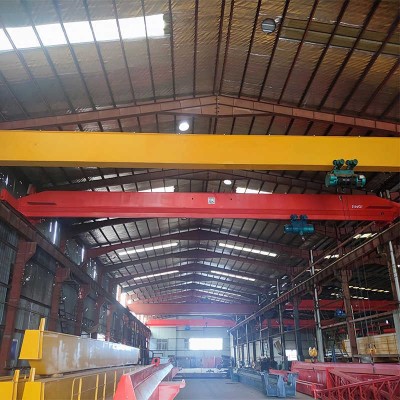 10T/20T Low-Noise Overhead Crane – Precision Lifting in Auto Manufacturing