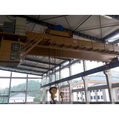 10t-75t Double Girder Overhead Crane | Adjustable Span & Lifting Height