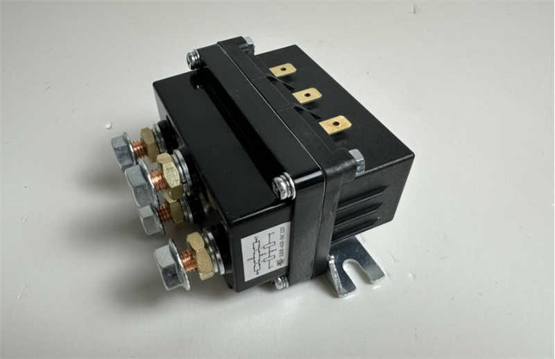 Extremely-Performed Heavy Weight Electric Winch 20000lbs