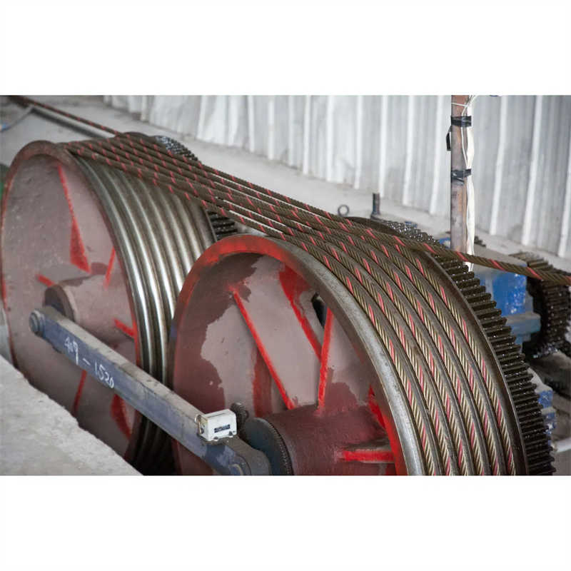 Non Rotating Ungalvanized Steel Wire Rope 35X7 for Crane with Yellow Grease