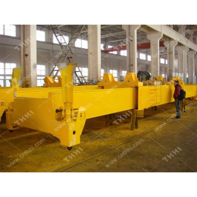 Industrial Semi Automatic Container Spreader 20 / 40 Feet