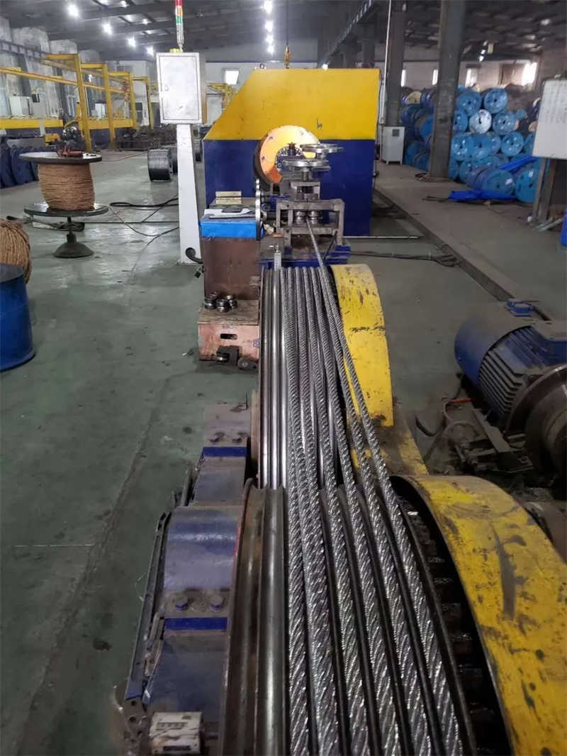 Chinese SAE1040 SAE1045 Sutter Spring Carbon Steel Wire Rope