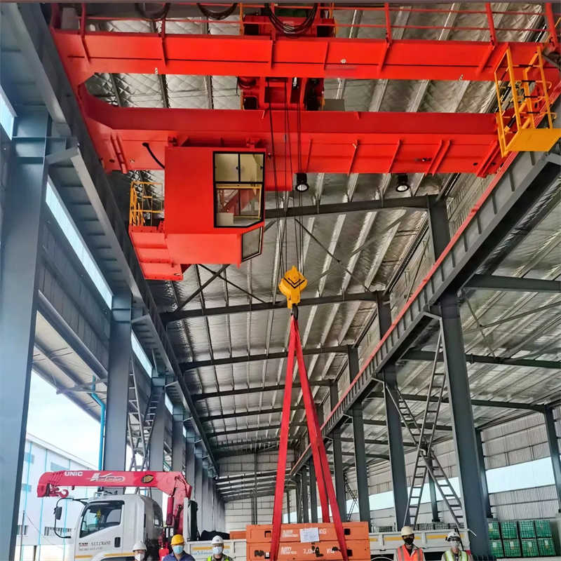 China Factory Double Beam Bridge Crane Reasonable Price 200t