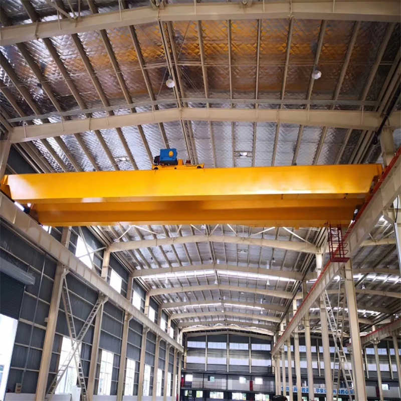 Reliable Electric Double-Beam Bridge Crane for Warehouse Operations