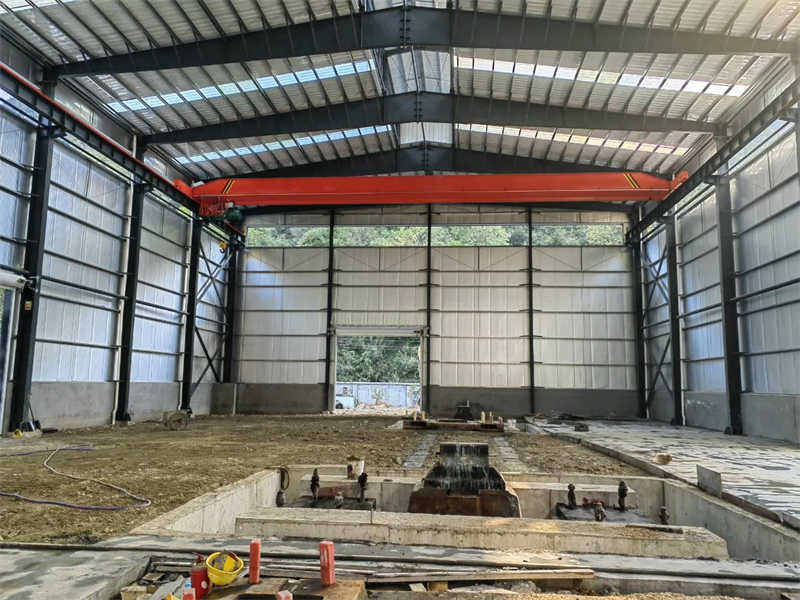 Low Price High Working Efficiency Single Beam 3.2 Ton Bridge Crane