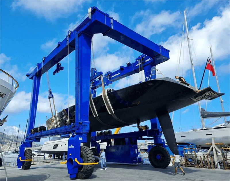 Heavy-Duty 25-Ton Portal Crane | 18m Wide Span for Multiple Lanes