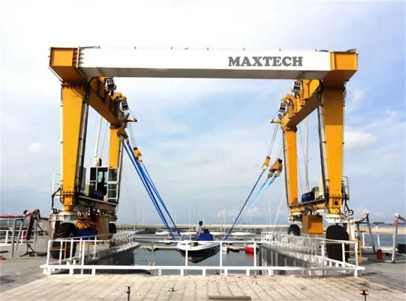 Heavy-Duty 30-Ton Boat Yard Gantry Crane 16m Span for Large Vessel Handling