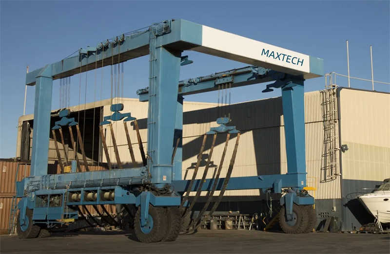 Rubber-Tired Gantry (RTG) Boat Lift Crane | 10-Ton Capacity | 9m Span