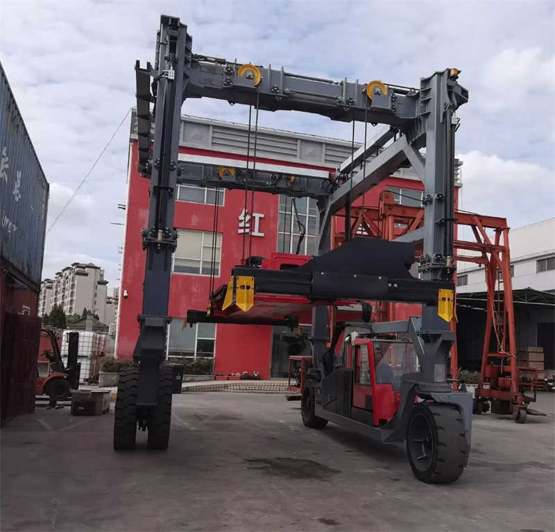 The Straddle Carrier equipped with an auto spreader for handling 45 ton