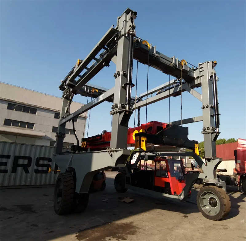 45 Ton Container Handler Straddle Carrier with Automatic Spreader