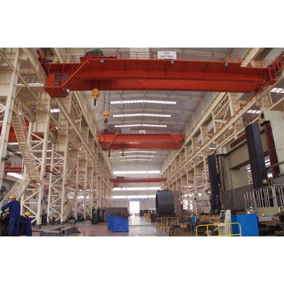 High Capacity Double Girder Crane System for Demanding Workshop Tasks