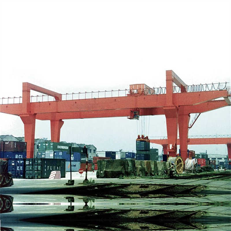 Mobile RTG Crane for Flexible Container Handling and Yard Logistics