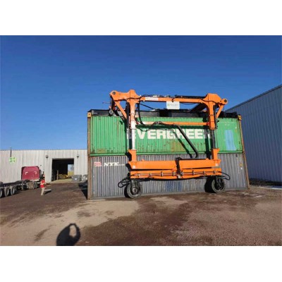 High Capacity 60t Electric Straddle Carrier for Port Operations