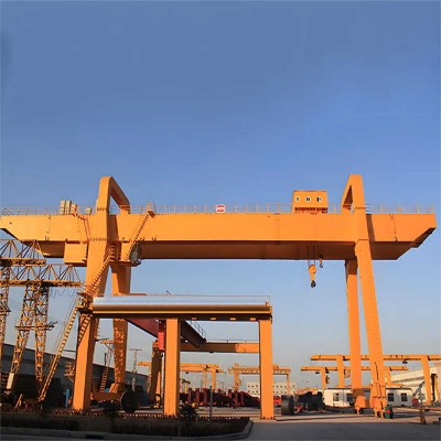 Double Beam Gantry Crane 5T-200T, For Outdoor Yard & Container Handling
