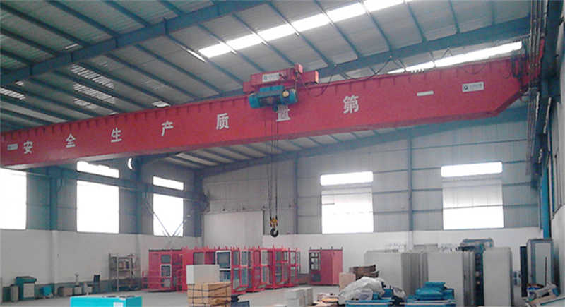Compact 2T Single Girder Overhead Crane, Perfect for Small Factories