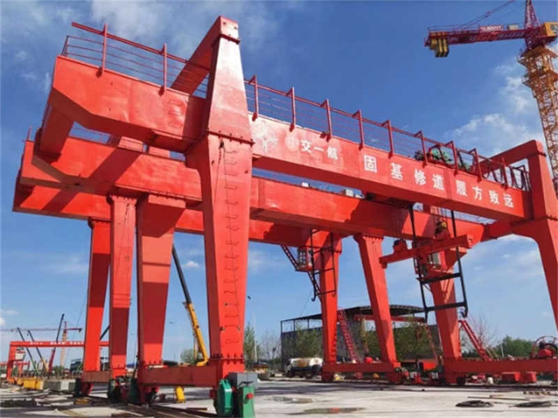 Container Stacking RMG Crane 30T-50T, GPS Positioning for Precise Handling