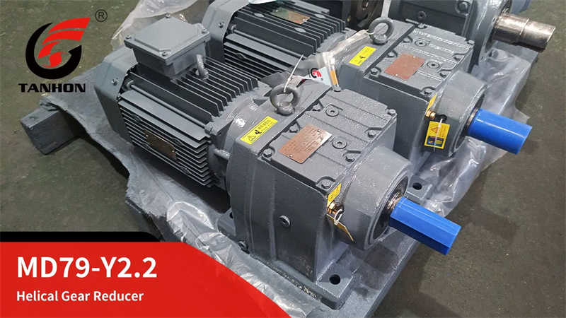 Tanhon MD Series Flange-Mounted Helical Gearbox with Extended Bearing Hub