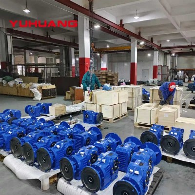 Energy Efficient High Torque Industrial Grade Speed Reducer Gear Motor