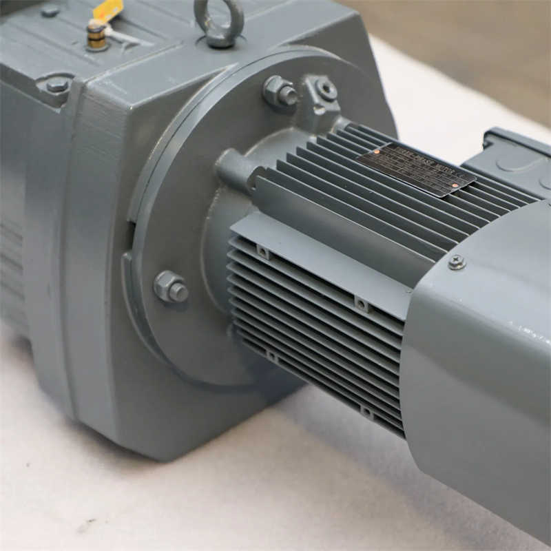High Quality R Series RF77 Gear Box
